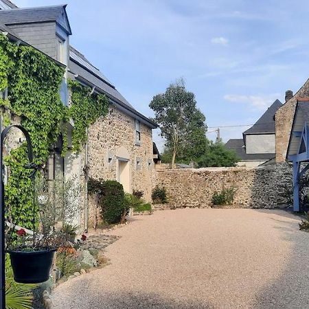 La Ferme Aux Fleurs Bed & Breakfast Ossun Ngoại thất bức ảnh
