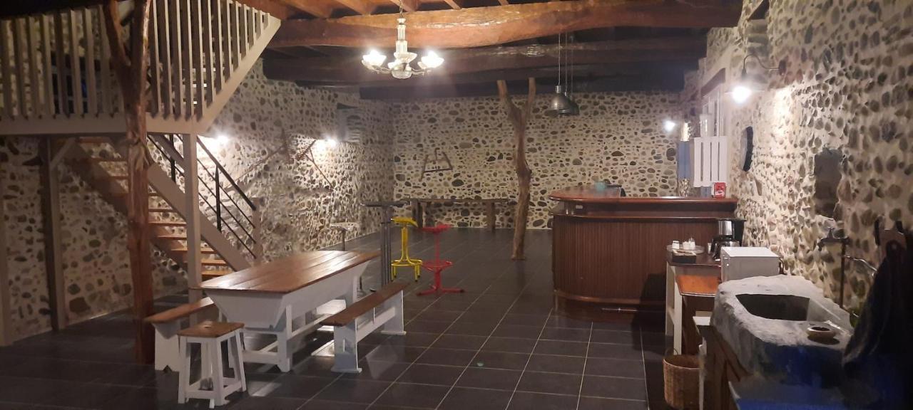 La Ferme Aux Fleurs Bed & Breakfast Ossun Ngoại thất bức ảnh
